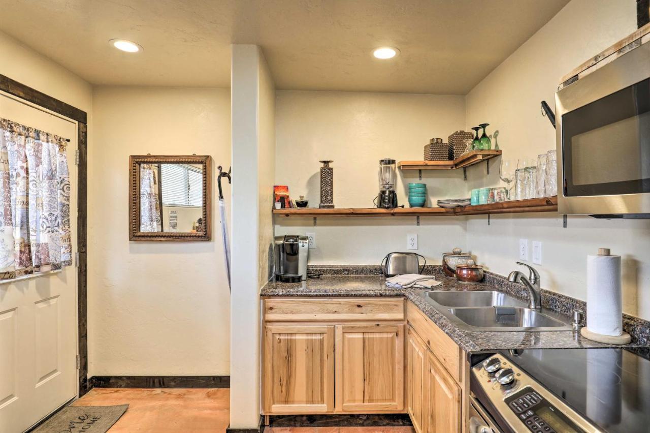 Pet-Friendly Tucson Casita Shared Hot Tub And Porch Villa Exterior foto